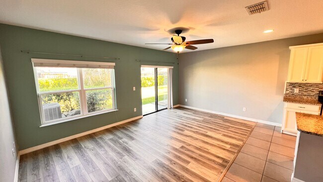 Building Photo - 600 Northern Way