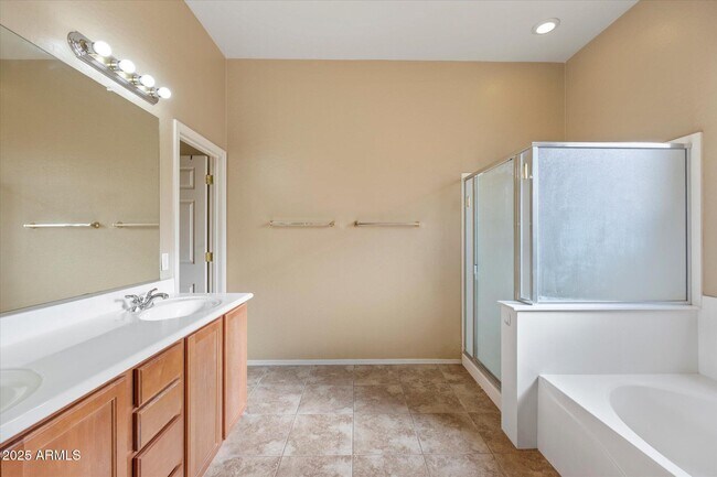 Building Photo - 35414 N 32nd Dr