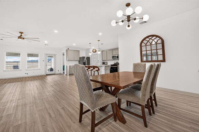 Building Photo - 3939 Hordley Ter Trl