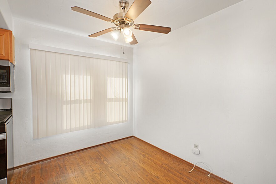Building Photo - 3004 Fairmount Ave