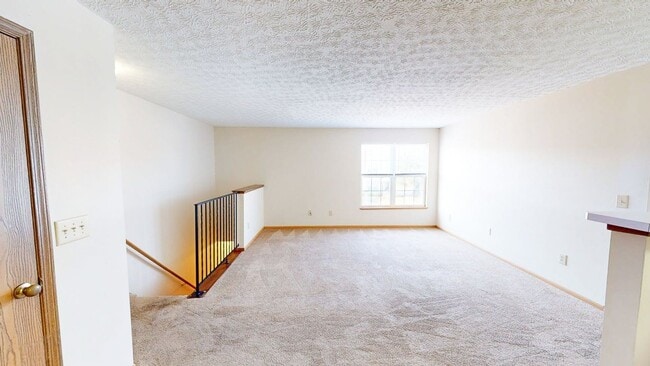 Building Photo - 5498 Cedar Springs