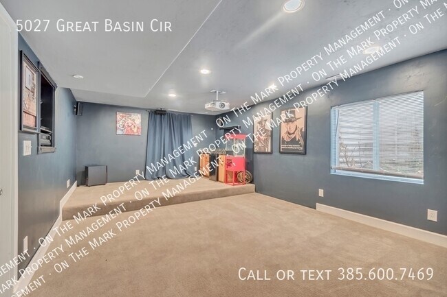 Building Photo - 5027 Great Basin Cir