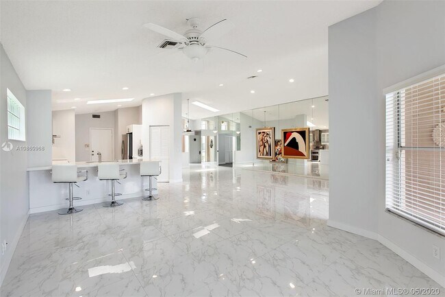 Building Photo - 9601 Harbour Lake Cir