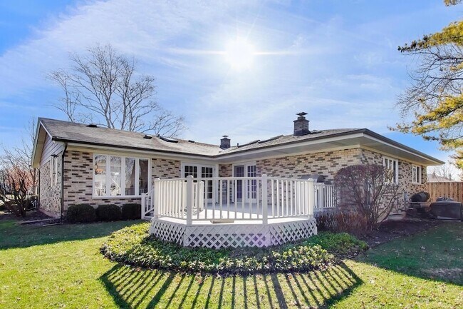 Building Photo - 2616 N Dryden Pl