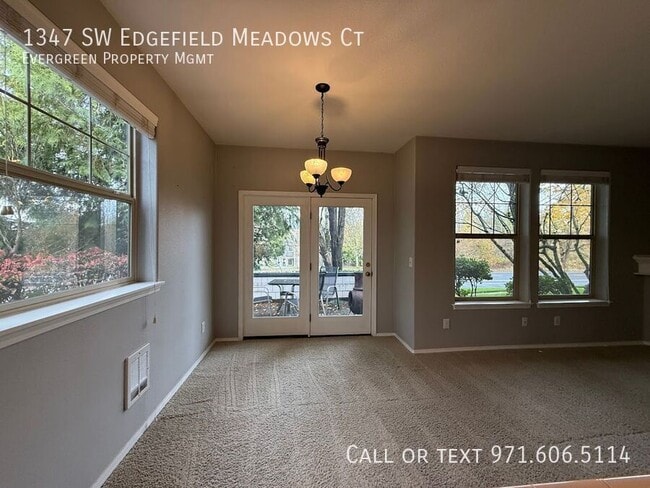 Building Photo - 1347 SW Edgefield Meadows Terrace