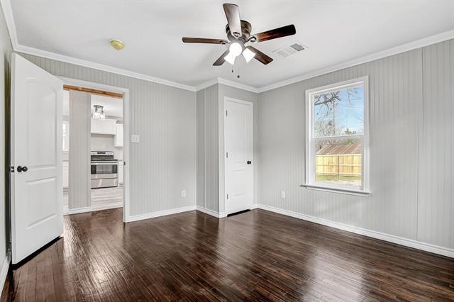 Building Photo - 513 E Washington St