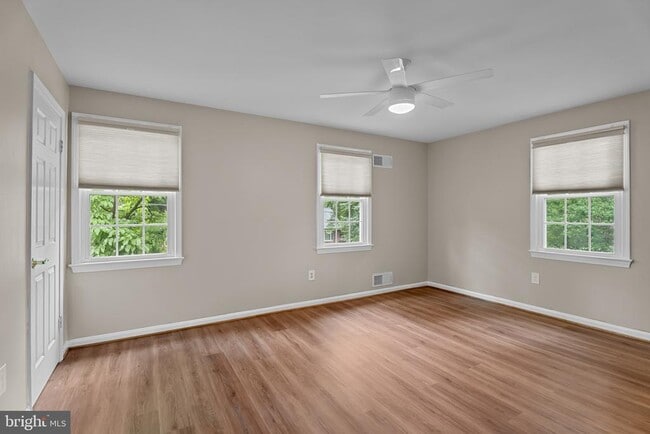 Building Photo - 16632 S Westland Dr