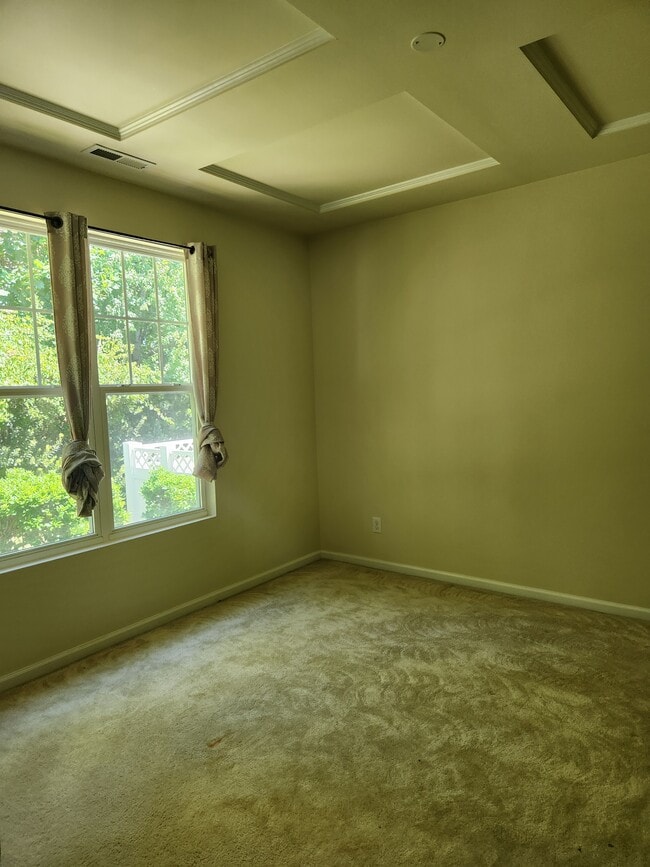 Building Photo - 7224 Terregles Dr