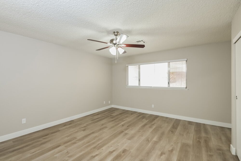 Building Photo - 212 Appian Way