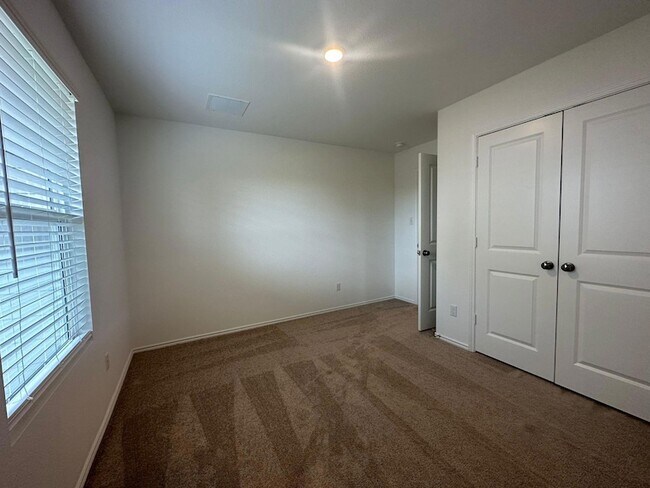 Building Photo - 1544 Marley