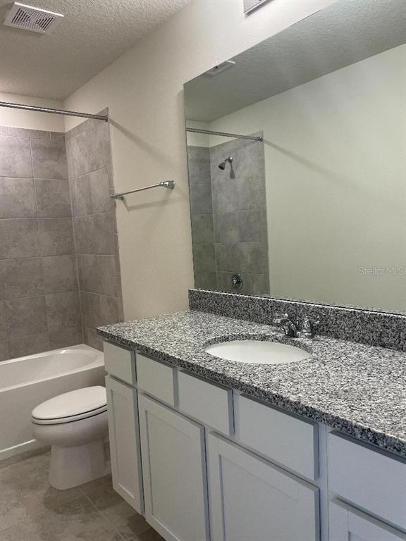 Building Photo - 1228 Sugarwood St