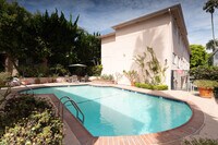 Building Photo - The Biarritz Apartments