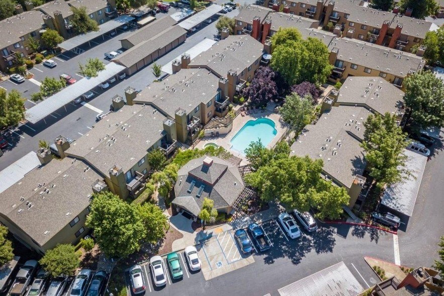 COPPER CREEK Sacramento, CA Apartment Finder
