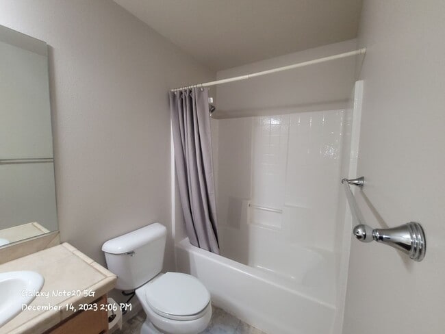 Building Photo - 2373 Kamerin Ln
