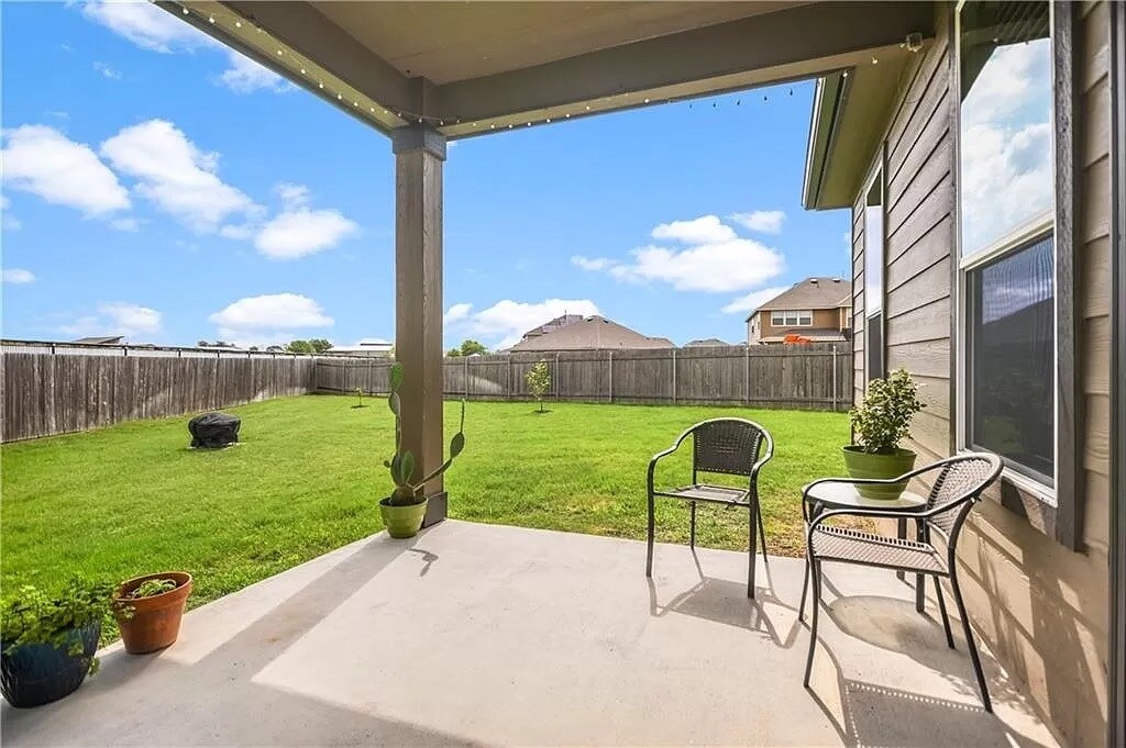 Building Photo - 7925 Arezzo Dr