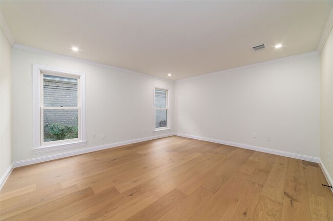 Building Photo - 15651 Whitewater Ln