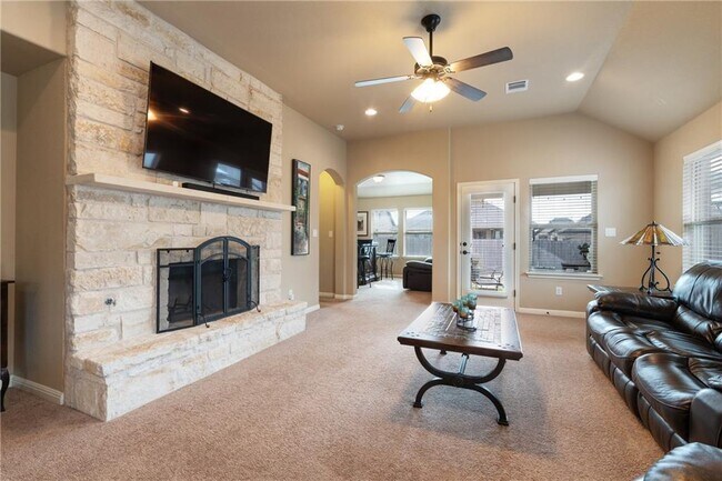 Building Photo - 5813 Arbia Ln