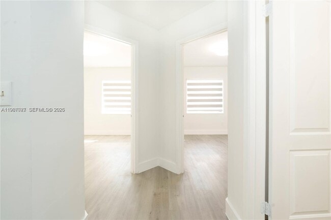 Building Photo - 6080 W 26th Ct