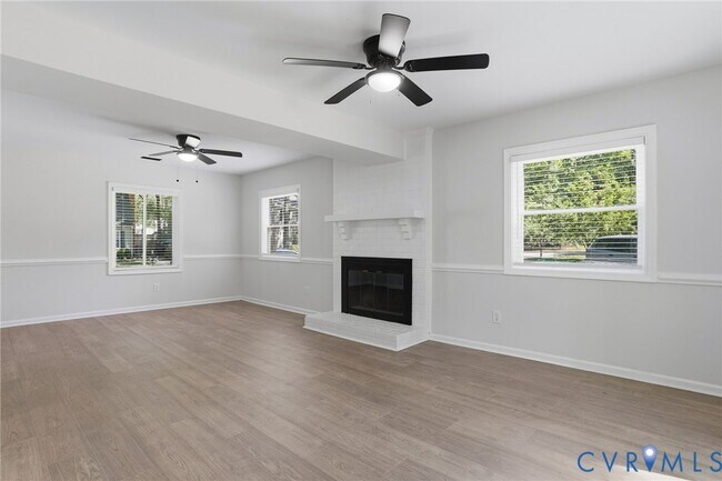 Building Photo - 9015 Covewood Rd