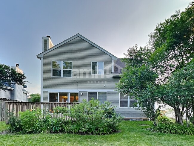 Building Photo - 2387 N Lancaster Ln