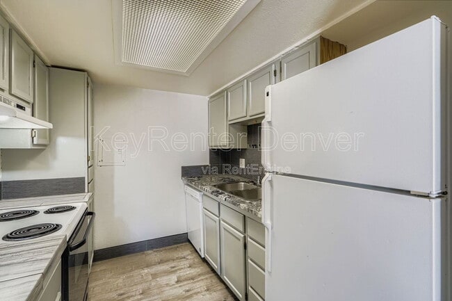 Building Photo - 12162 Melody Dr