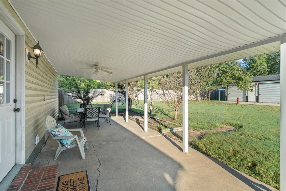 Building Photo - 9496 Holly Grove Rd