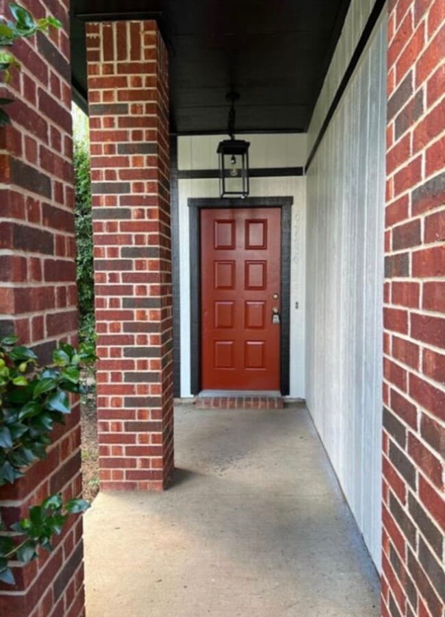 Building Photo - PRELEASING FOR FEBRUARY! 4 Bedroom near Tesla!