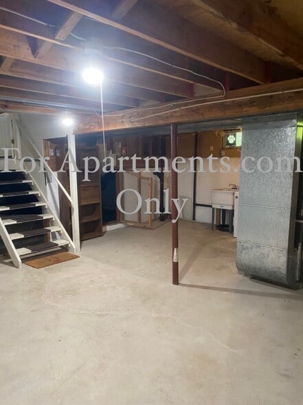 Basement - 5230 Winkworth Pkwy
