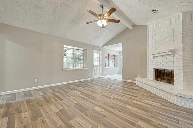 Building Photo - 3527 Acorn Springs Ln