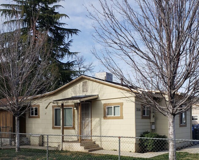 Primary Photo - 2538-2556 Lanning Ave