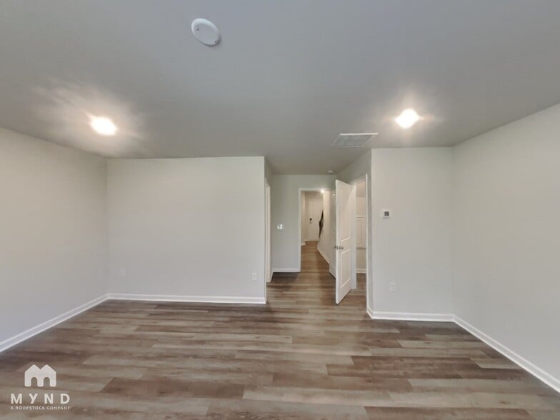 Building Photo - 3046 Castle Loch Ln