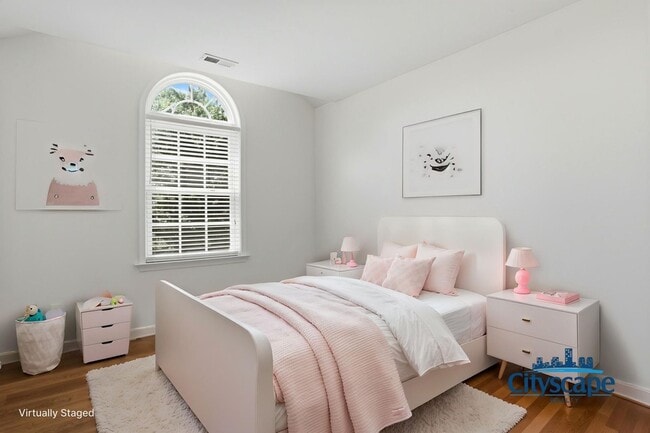 Building Photo - NEWLY RENOVATED 4 BEDROOM ASHBROOK HOME