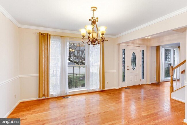 Building Photo - 15385 Bevanwood Dr