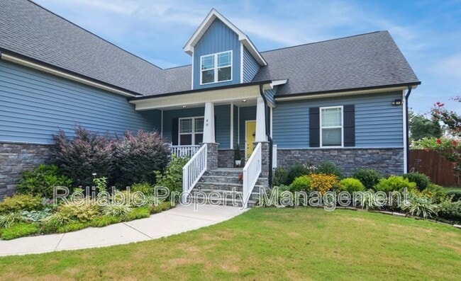 Building Photo - 40 Newman Ln