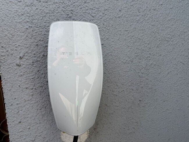 Building Photo - 3148 College Ave