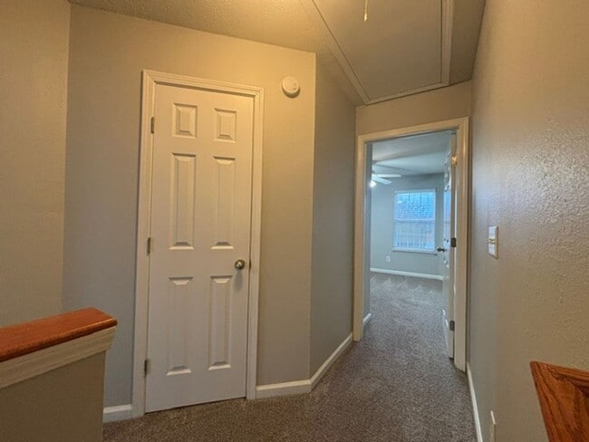 Building Photo - Stewarts Landing Neighborhood, Easy access to I-24