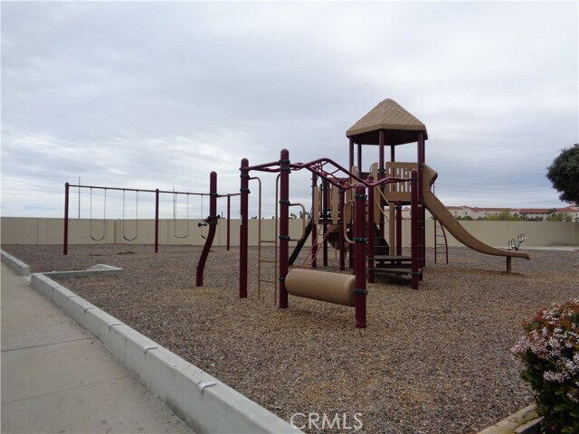 Building Photo - 8131 Foxhall Dr