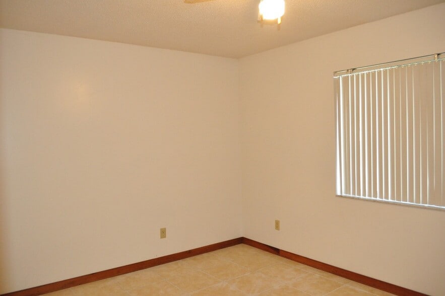 Bedroom #3 - 916 Spring St NW