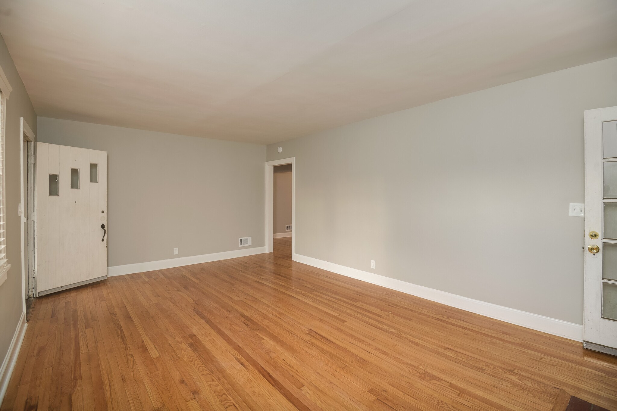 Building Photo - 1512 Clairmont Pl