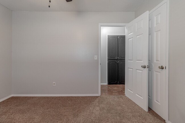 Building Photo - 3 Bed 2 Bath in Norman