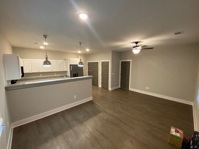 Building Photo - PRE-LEASING FOR AUGUST 10TH, 2026! NEW CONSTRUCTION!