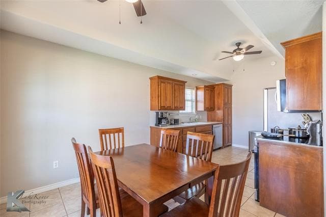 Building Photo - 6670 Picadilly St