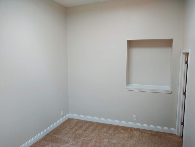 Building Photo - The Office