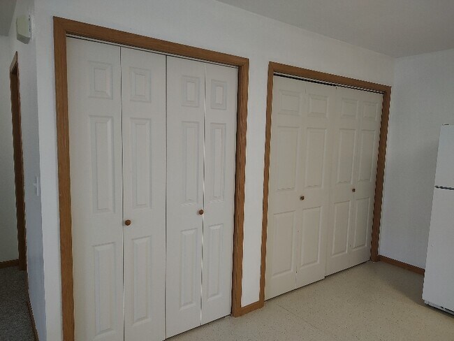 Building Photo - 422 Harrison Ave