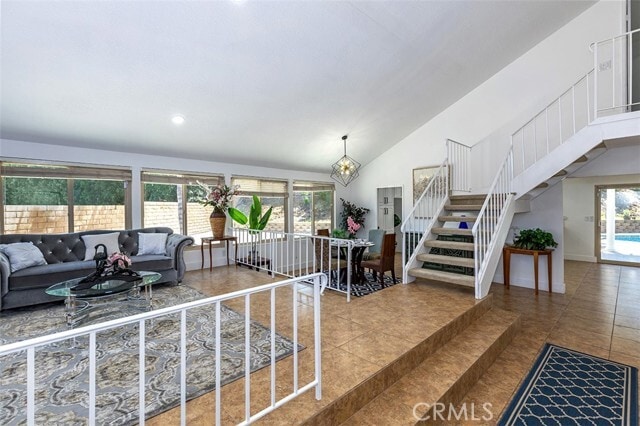 Building Photo - 1250 Kinglake Dr