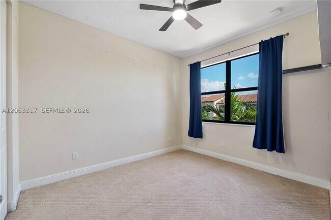 Building Photo - 20914 NW 1st Dr