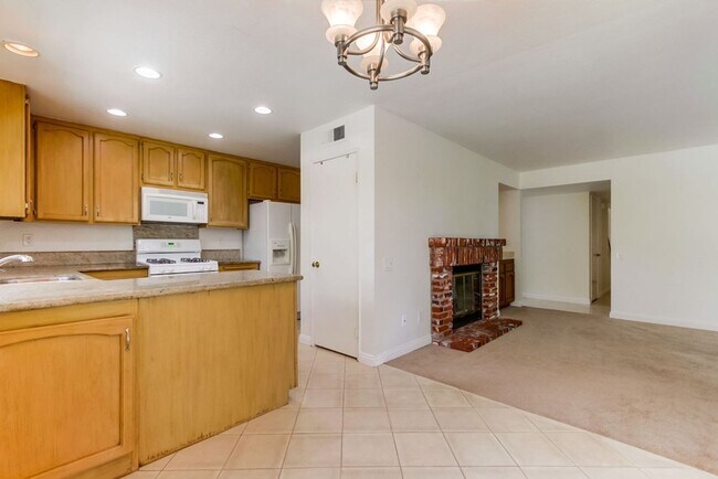 Building Photo - Charming Carmel Valley House in great loca...