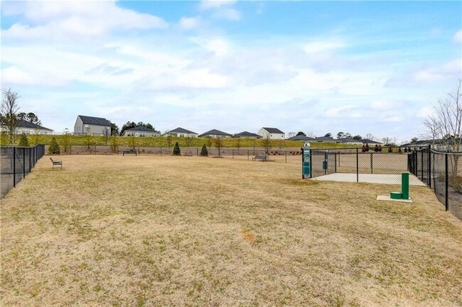 Building Photo - 257 Bur Oak Bend