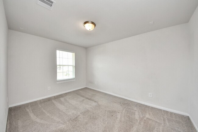 Building Photo - 4422 Sandhill Terrace Ln