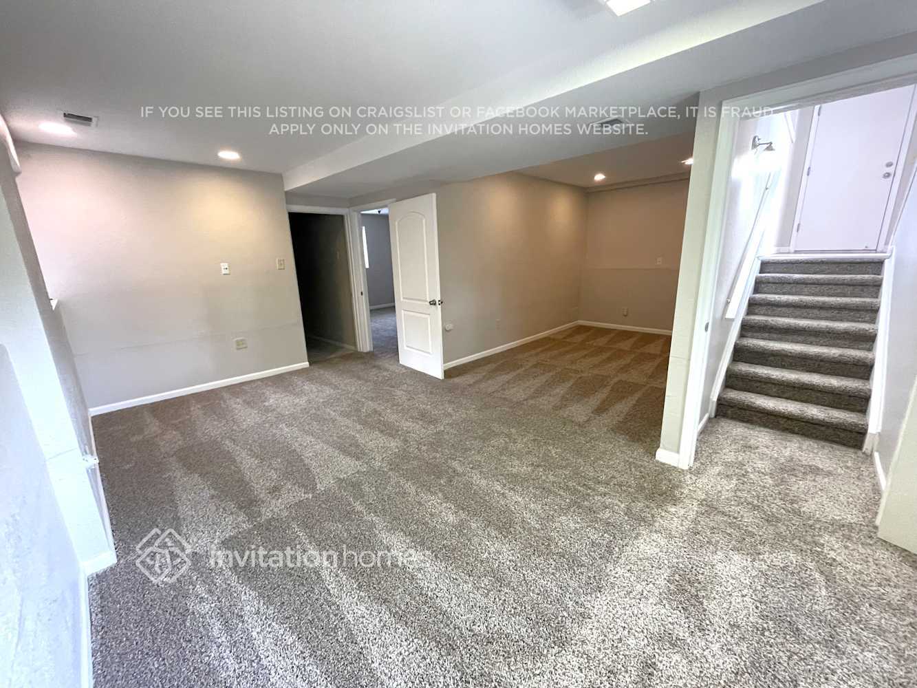Building Photo - 4752 S Yampa St